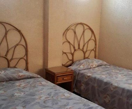 Hotel Canada Toluca Bagian luar foto